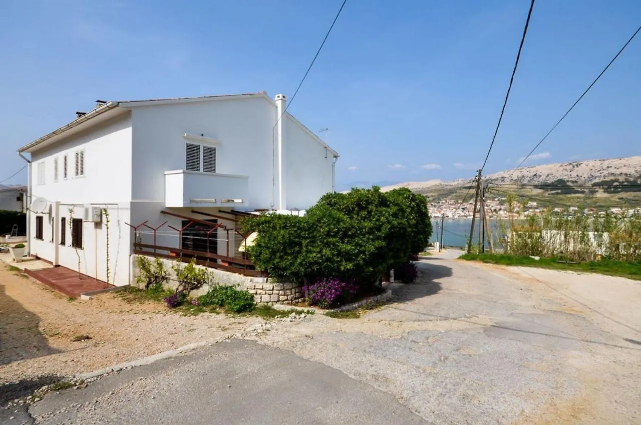 Apartments Jelica Pag Town